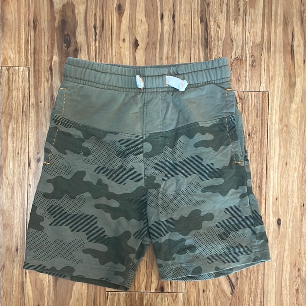 Tommy Bahama Camo Shorts